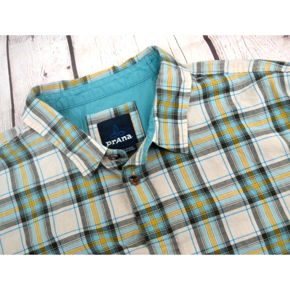PRANA Men's Graden‎ Short Sleeve Button Front Shirt SIZE LARGE Green Plaid